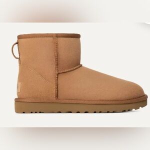 UGG Classic Mini II Boot